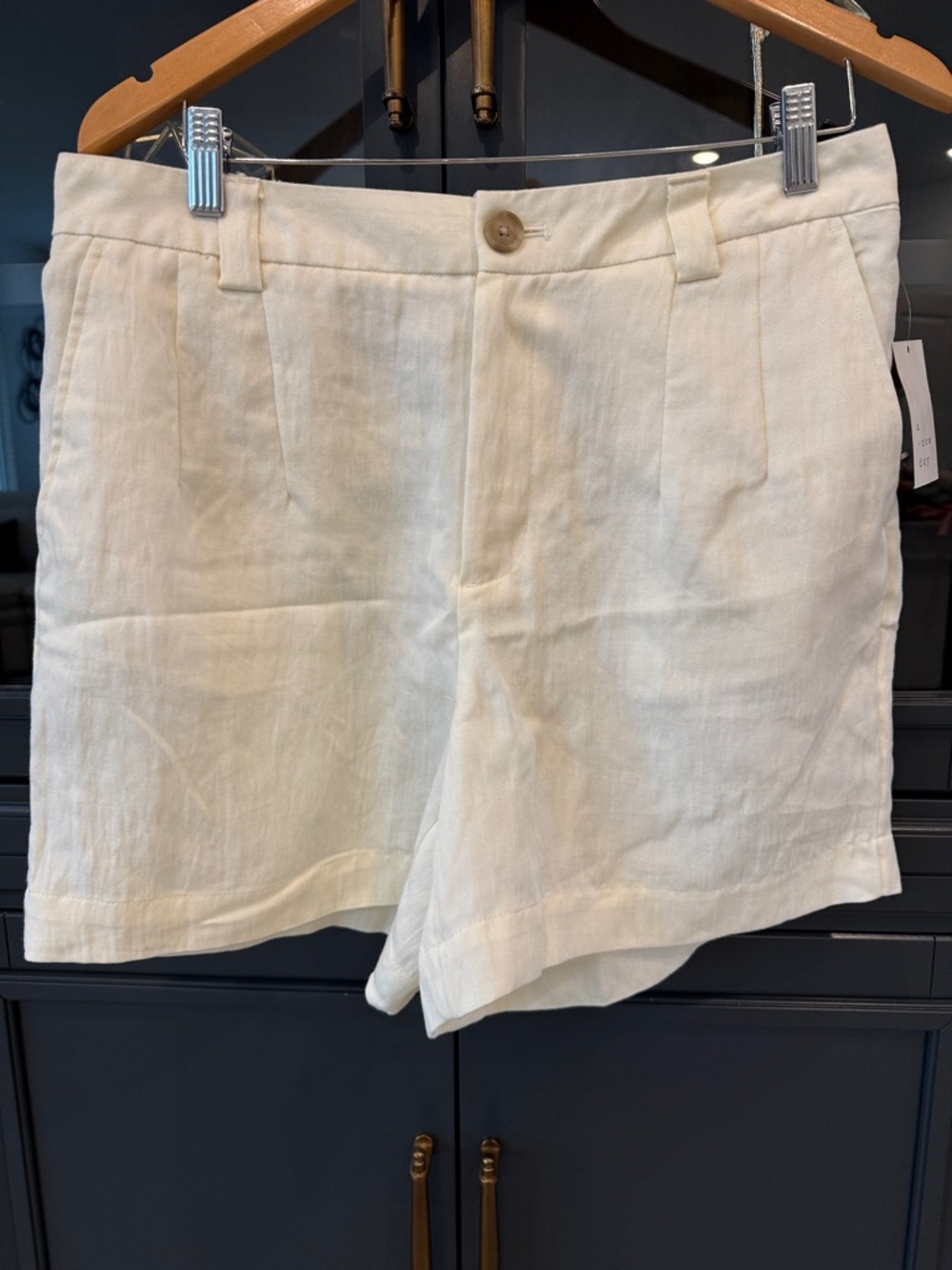 a new day Cream Tailored Shorts